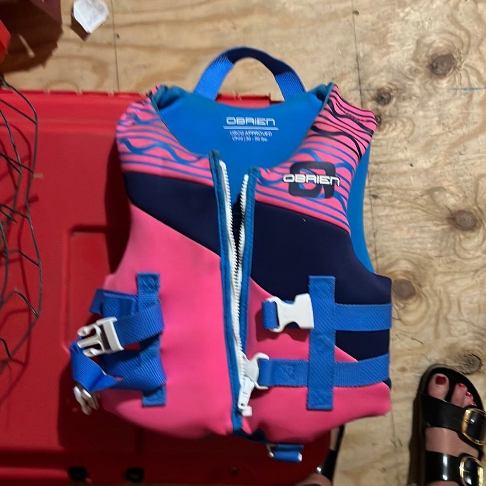 O’Brien neoprene life jacket 30-50 lbs